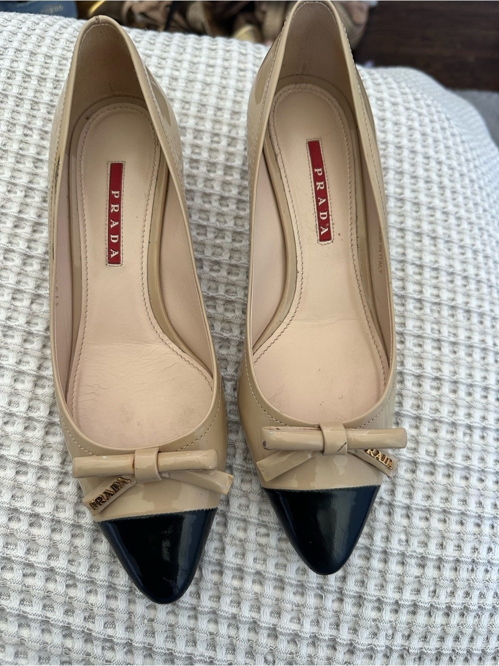Prada Two-Tone Beige and Black Pointed Toe Bow kitten heel